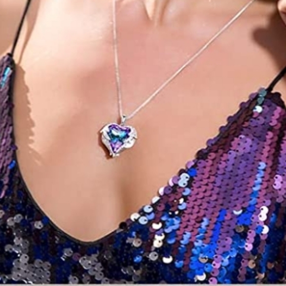 Angel Wings Love Silver White Zircon Sky Blue Crystal Pendant Necklace - Picture 4 of 13